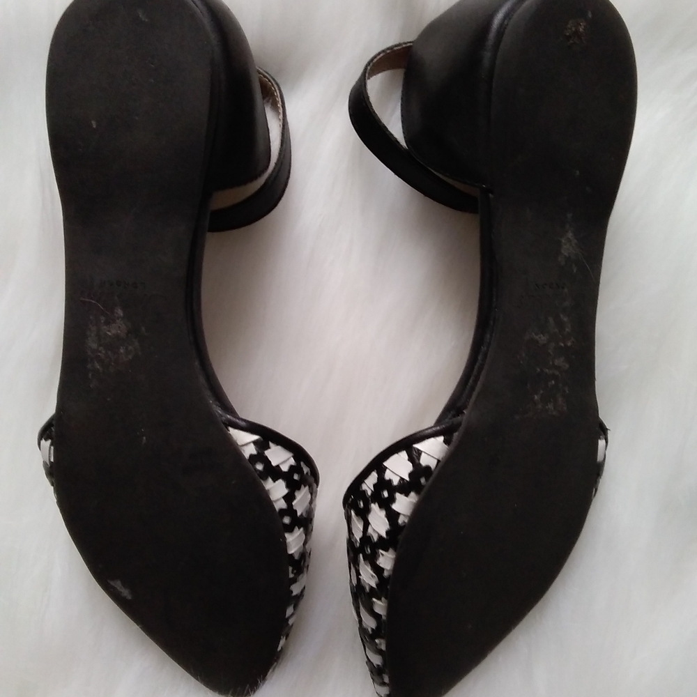 Shelley's London Chenawiel Flats - Picture 8 of 8